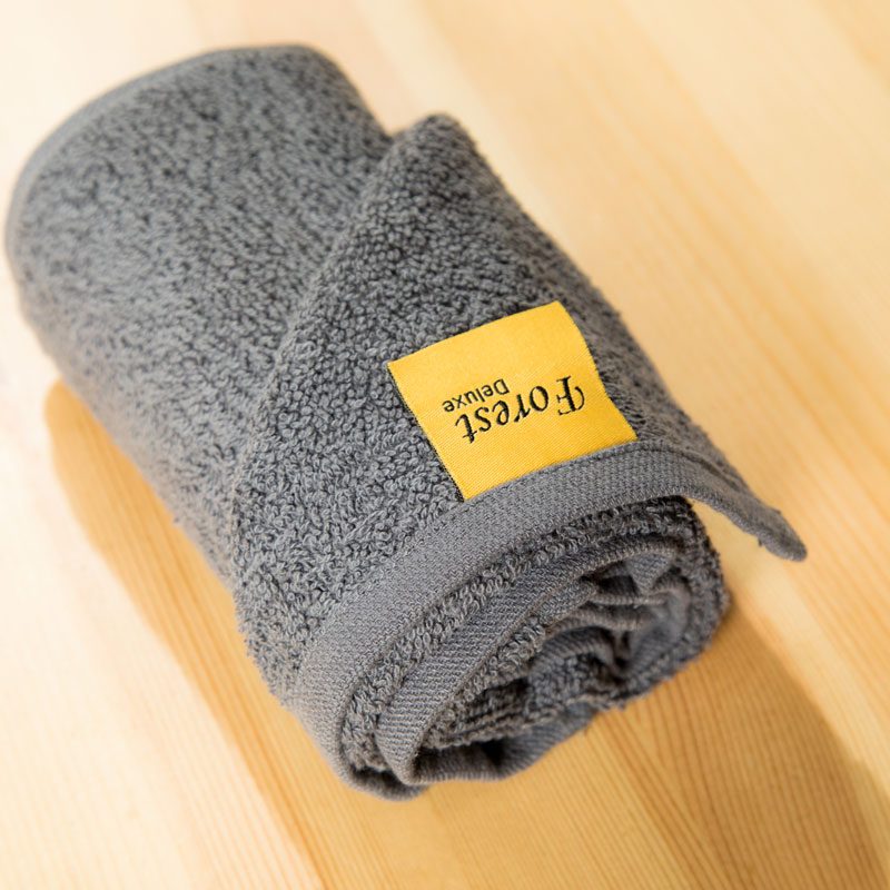 Toalla facial, Forest